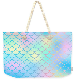 Magic mermaid tail background. Colorful seamless pattern with fish scale net. Blue pink mermaid skin surface. - Weekender Tote Bag