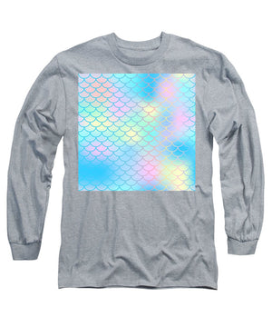 Magic mermaid tail background. Colorful seamless pattern with fish scale net. Blue pink mermaid skin surface. - Long Sleeve T-Shirt