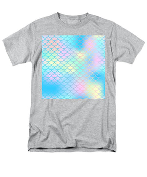 Magic mermaid tail background. Colorful seamless pattern with fish scale net. Blue pink mermaid skin surface. - Men's T-Shirt  (Regular Fit)