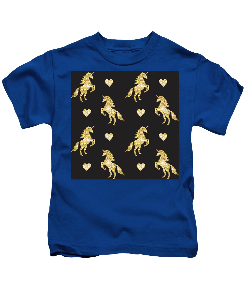 Vector seamless pattern of golden glitter unicorn silhouette isolated on black background - Kids T-Shirt