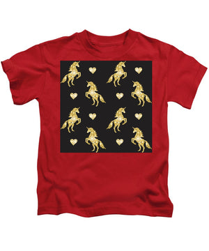 Vector seamless pattern of golden glitter unicorn silhouette isolated on black background - Kids T-Shirt