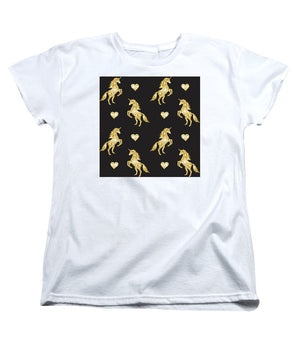 Vector seamless pattern of golden glitter unicorn silhouette isolated on black background - Women's T-Shirt (Standard Fit)