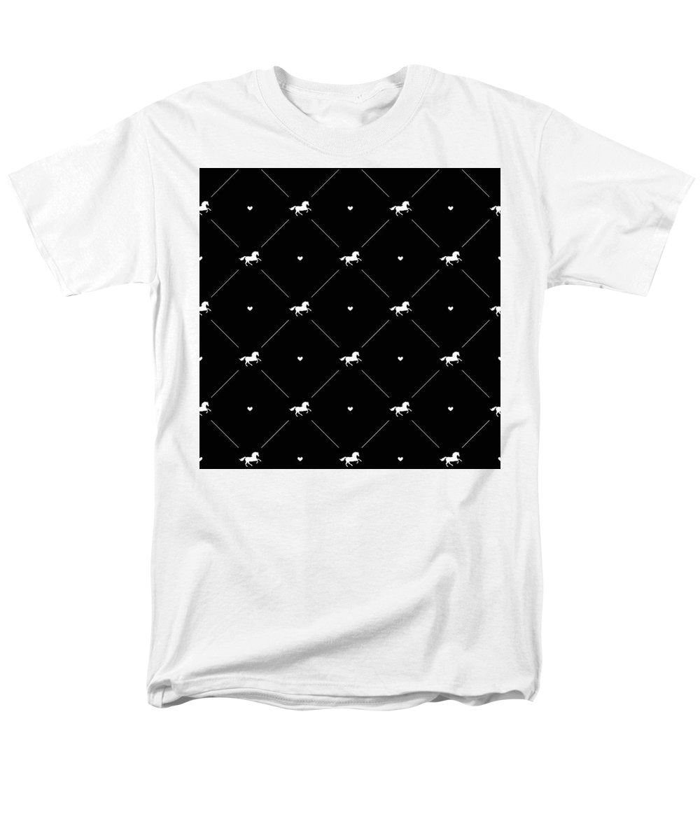 Vector seamless pattern of white horse silhouette with heart isolated on black - Men's T-Shirt  (Regular Fit)