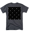 Vector seamless pattern of white horse silhouette with heart isolated on black - Men's T-Shirt  (Regular Fit)