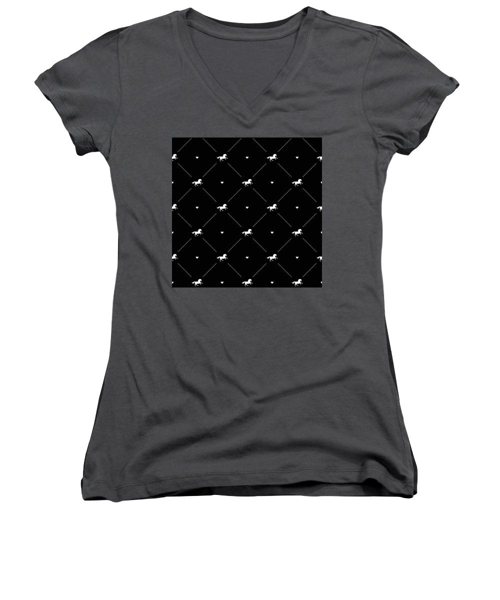 Vector seamless pattern of white horse silhouette with heart isolated on black - Women's V-Neck