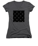 Vector seamless pattern of white horse silhouette with heart isolated on black - Women's V-Neck